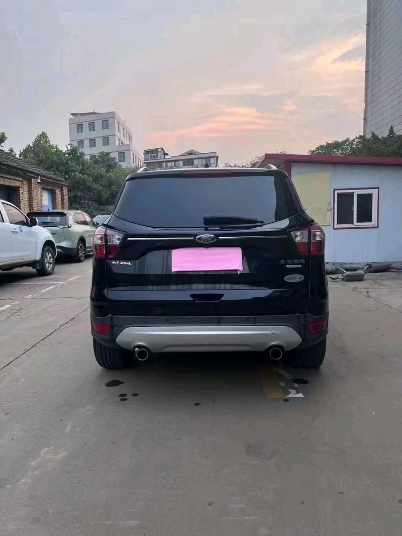 邢台17年福特翼虎4