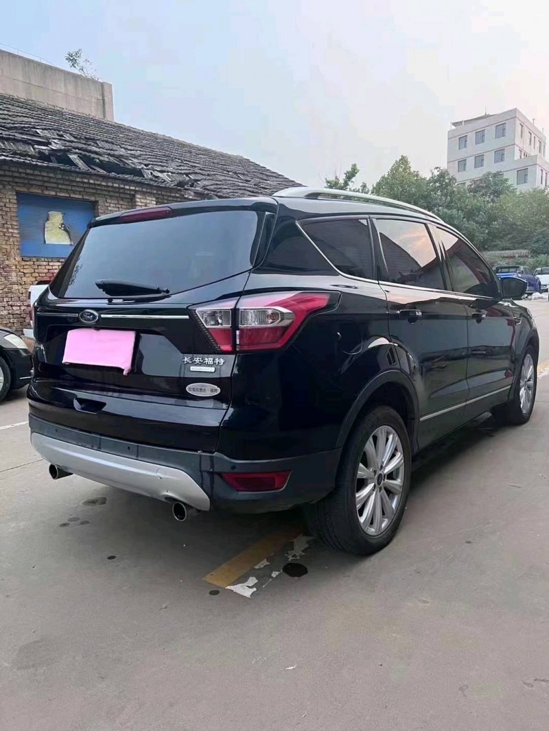 邢台17年福特翼虎8