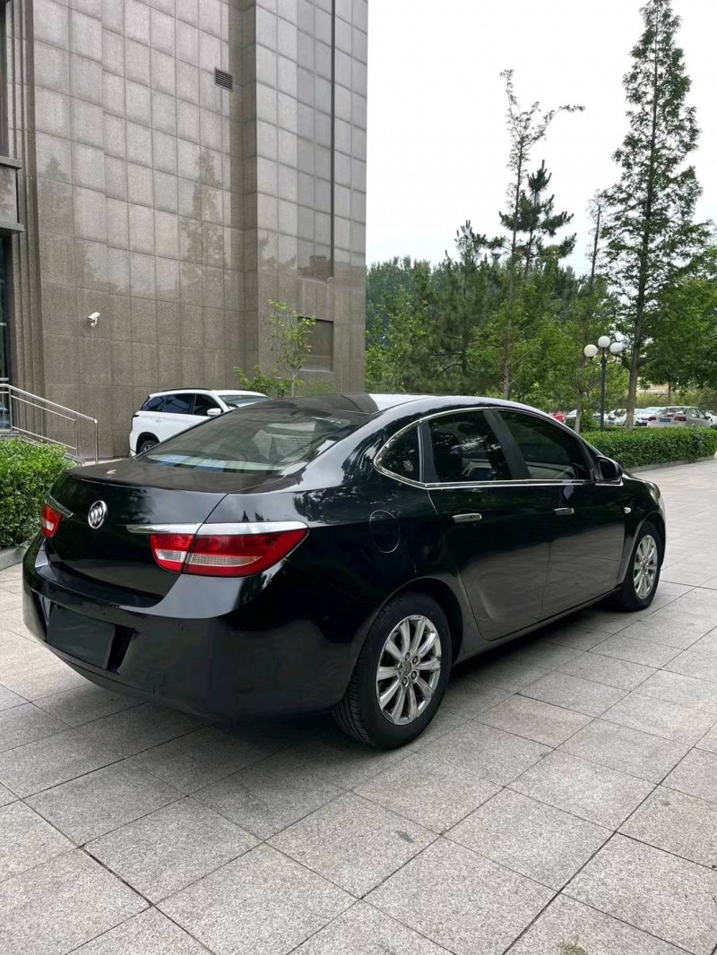 烟台14年别克英朗4