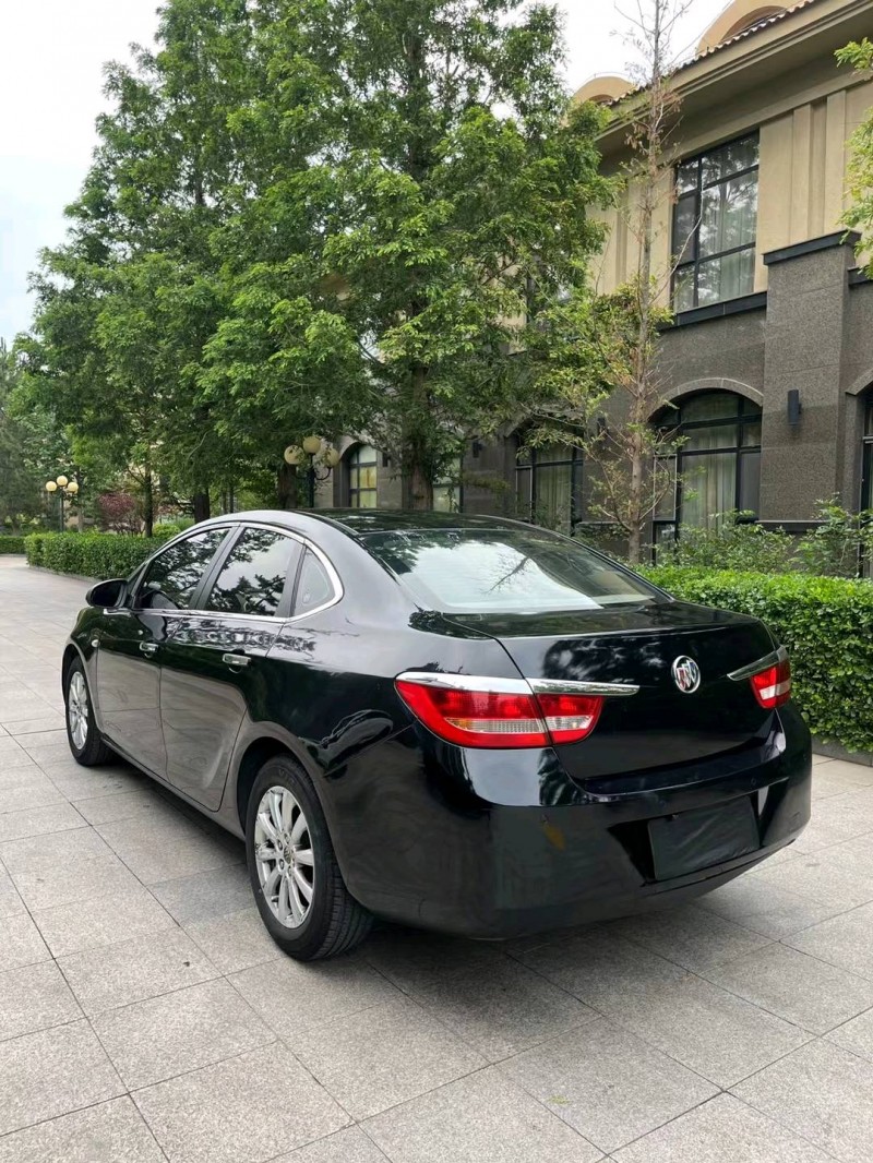 烟台14年别克英朗5