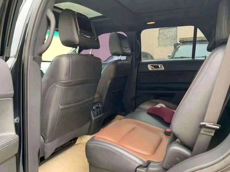 汕头15年福特探险者7