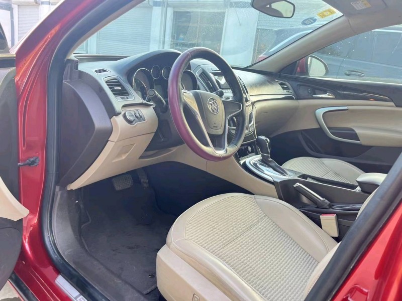 石家庄15年别克君威5