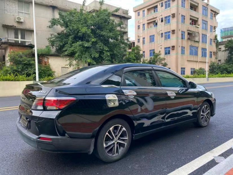 東莞18年啟辰D608