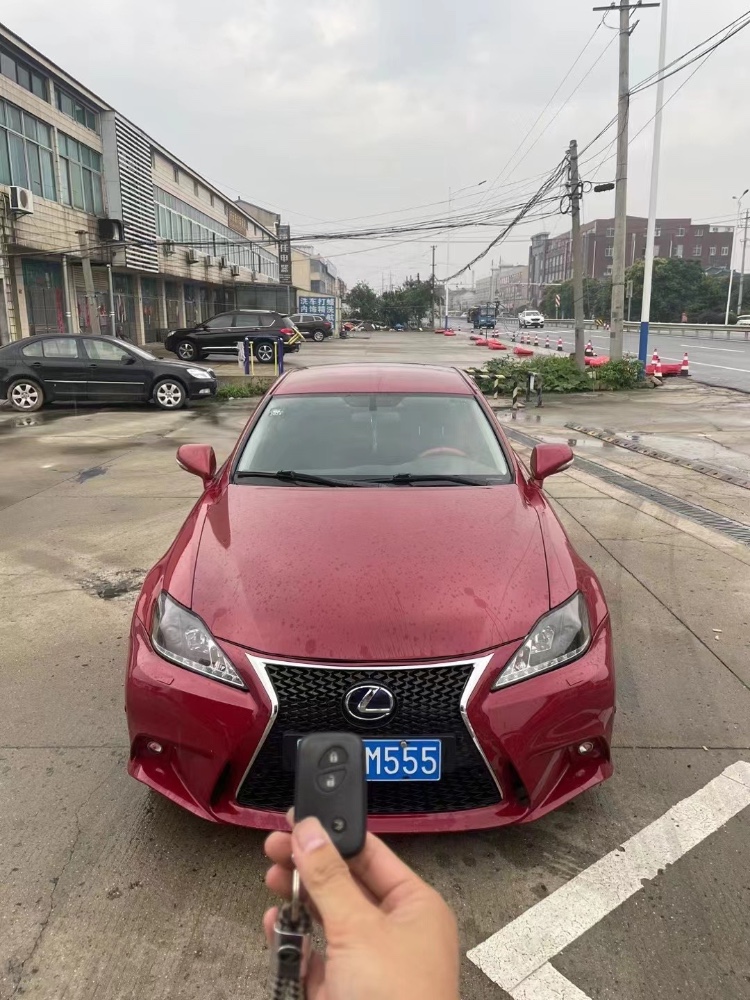 常州12年雷克萨斯IS1