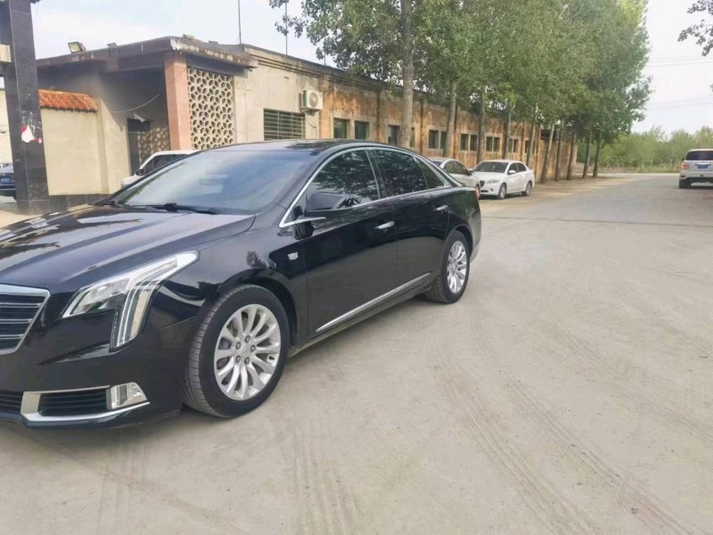 保定18年凯迪拉克XTS3