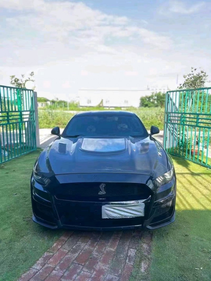 珠海15年福特野马1