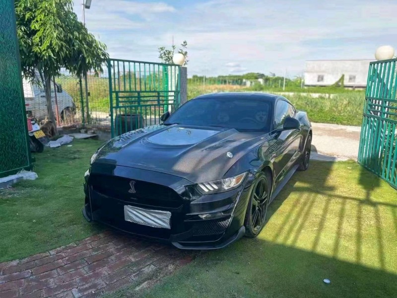 珠海15年福特野马3