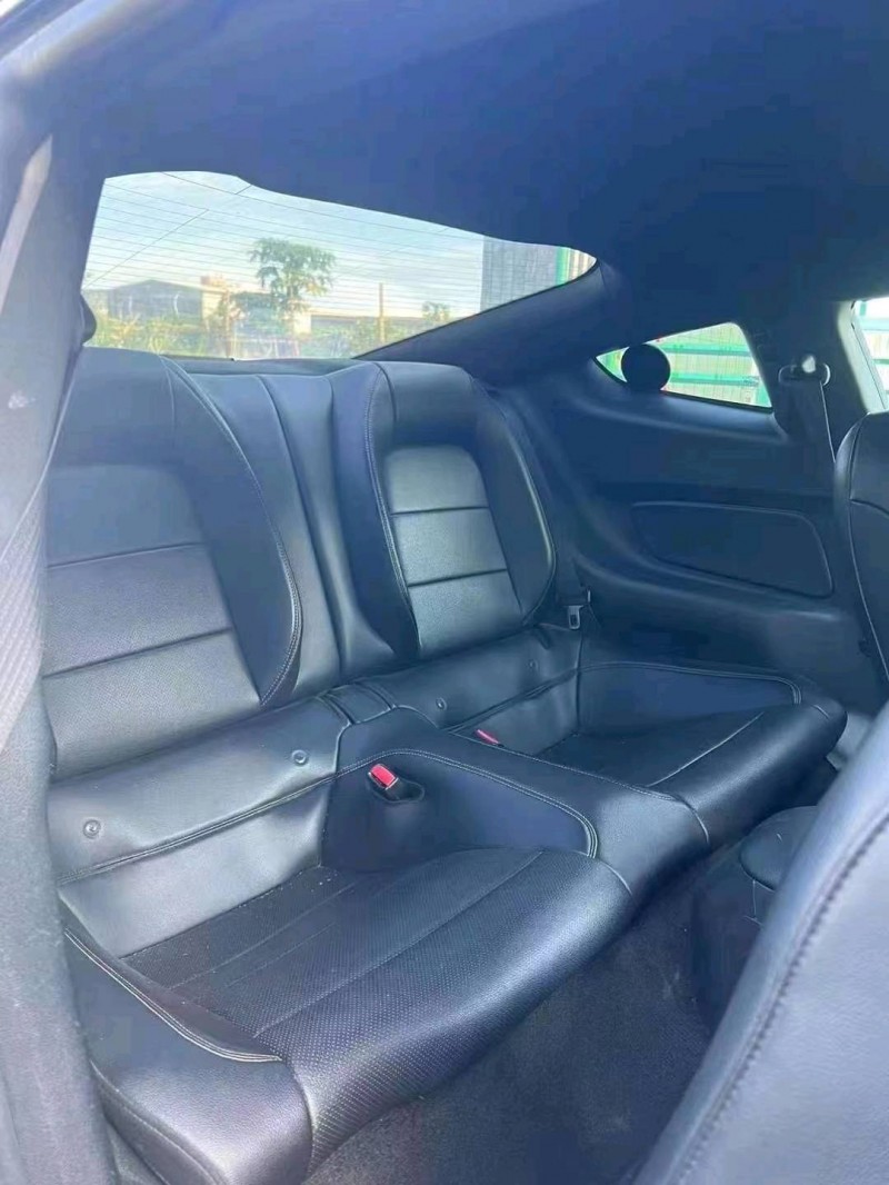 珠海15年福特野马4