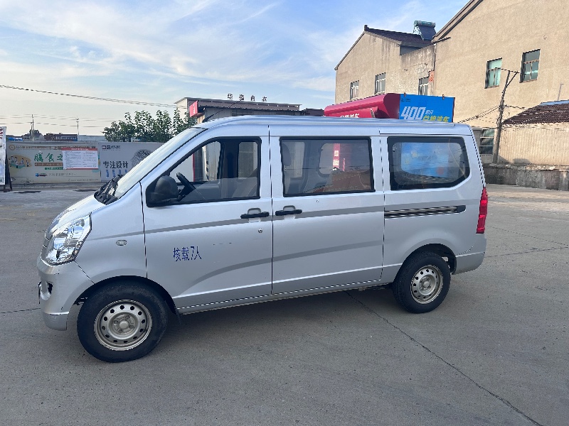 常州18年五菱汽車宏光3