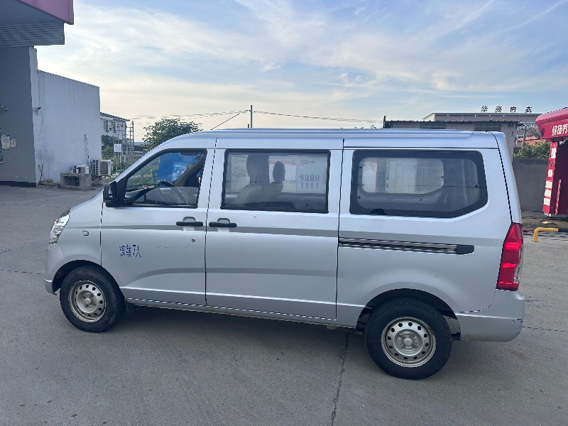 常州18年五菱汽車宏光4