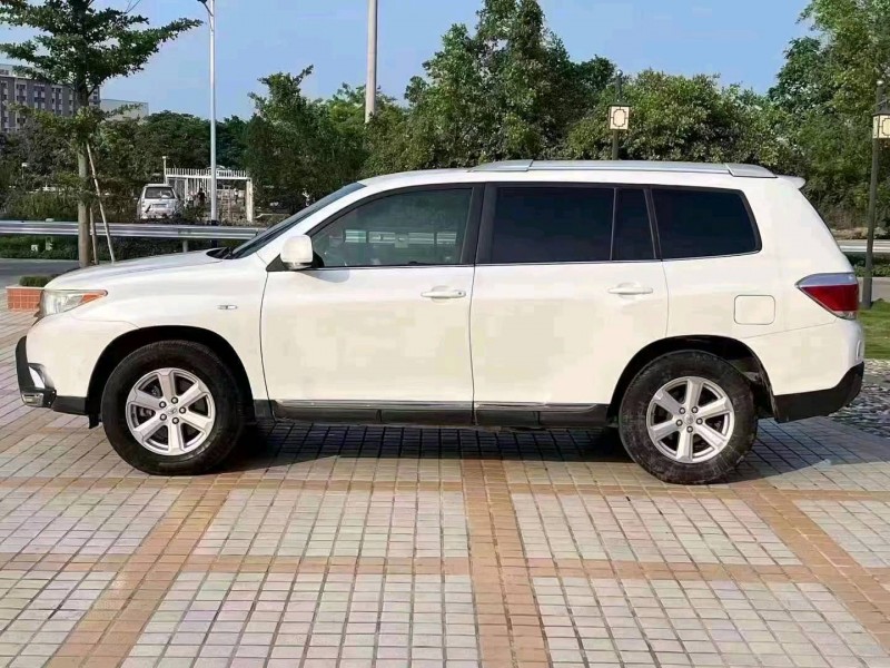 珠海14年丰田汉兰达9