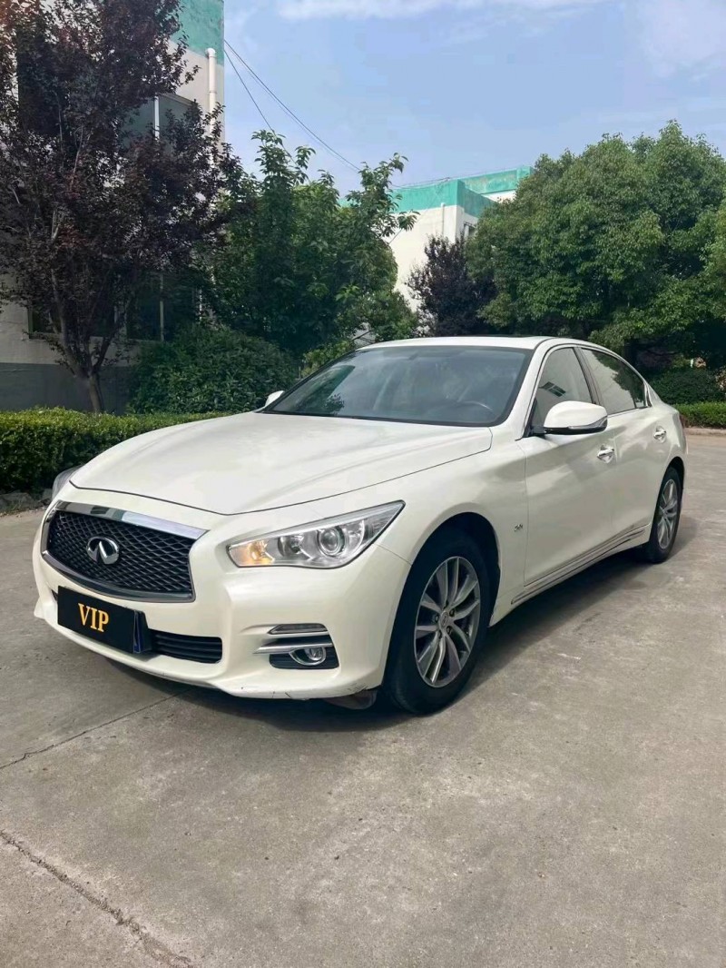 宿迁17年英菲尼迪Q502