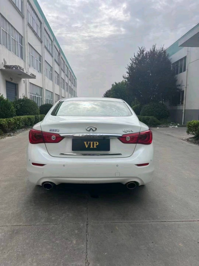宿迁17年英菲尼迪Q509
