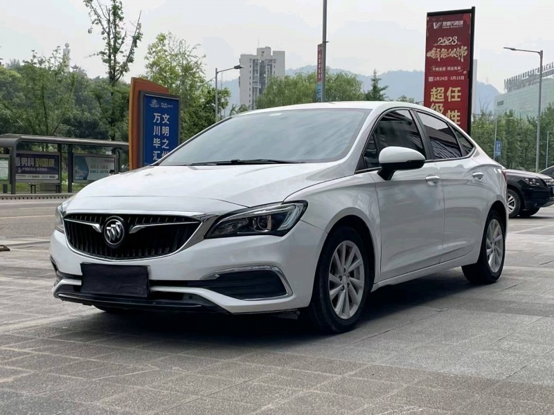 重庆18年别克威朗2