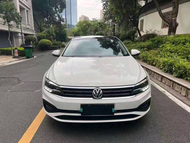 珠海21年大众凌渡1