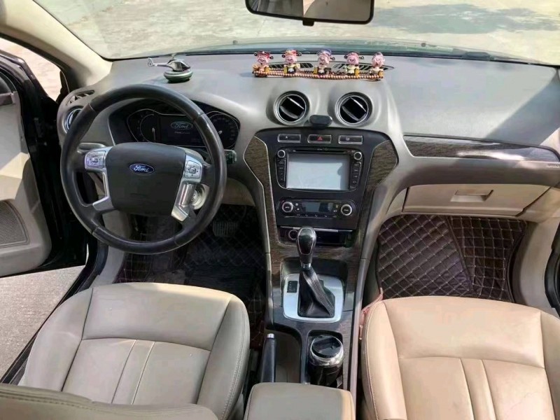 珠海13年福特蒙迪欧-致胜4