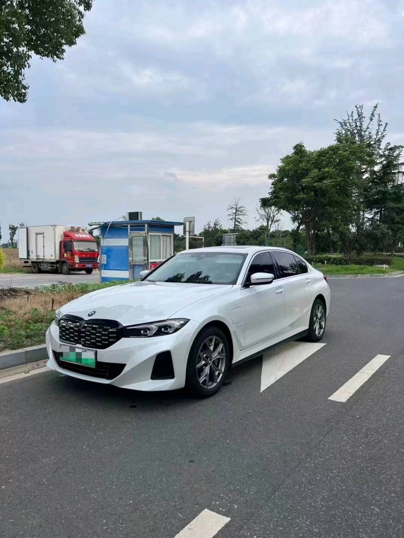 徐州23年宝马i36