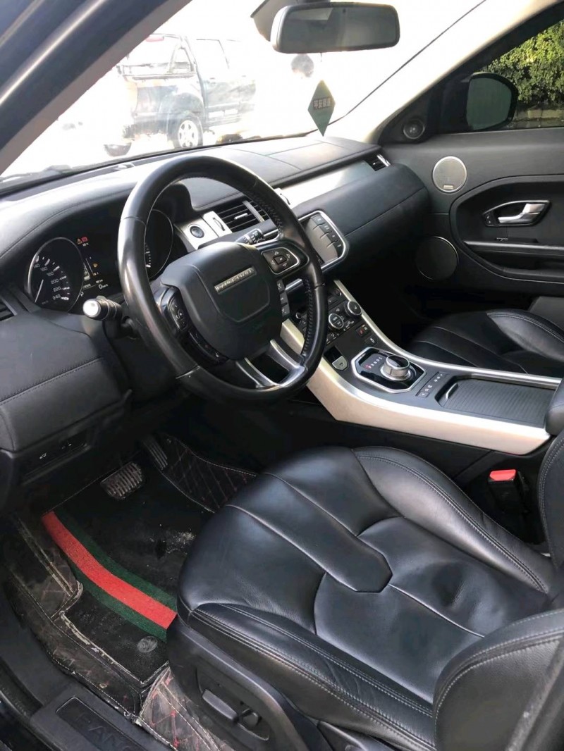 保定15年路虎极光6