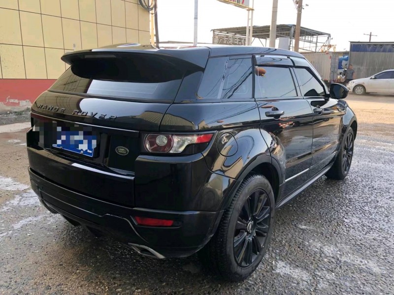 保定15年路虎极光8