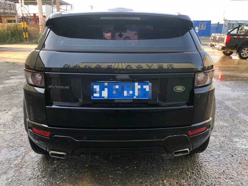 保定15年路虎极光9