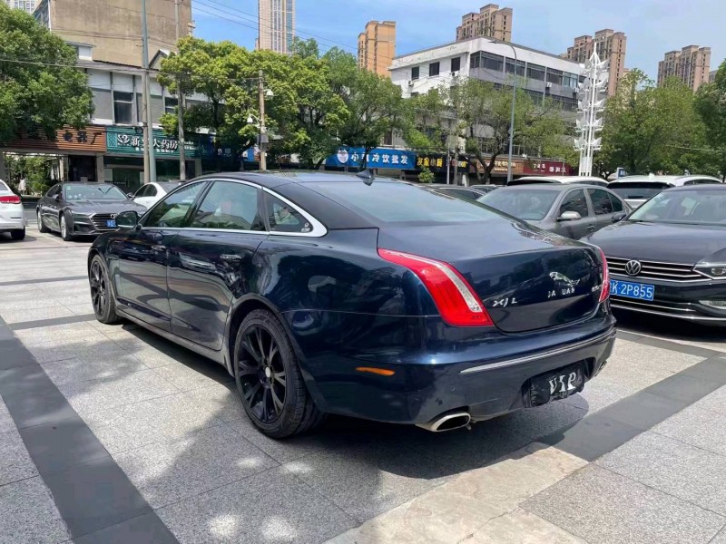 常州13年捷豹XJL7
