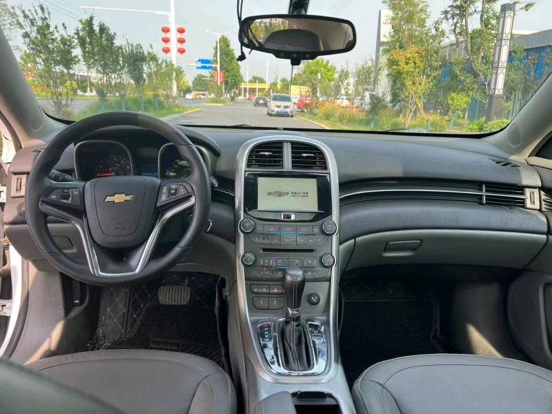 保定15年雪佛兰迈锐宝4