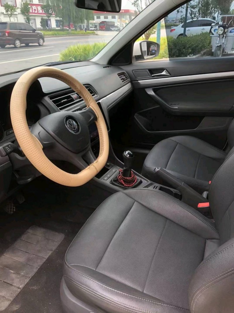 保定20年大众朗逸4