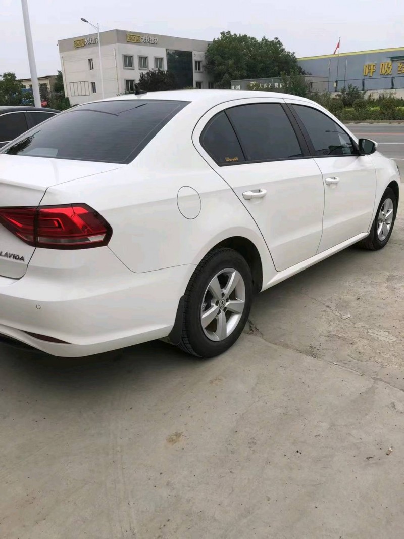 保定20年大众朗逸7