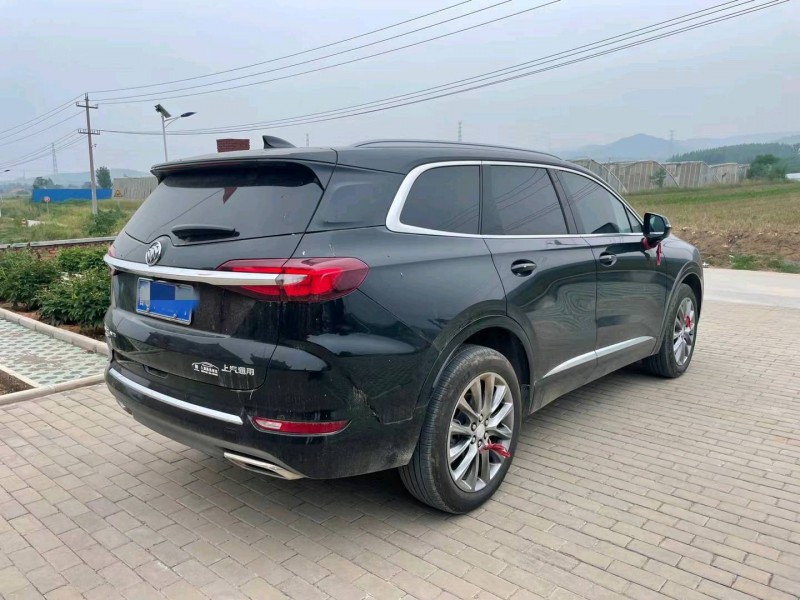 淄博22年别克昂科旗8