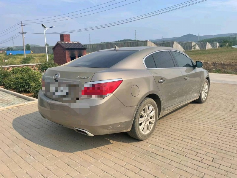 淄博11年别克君越7