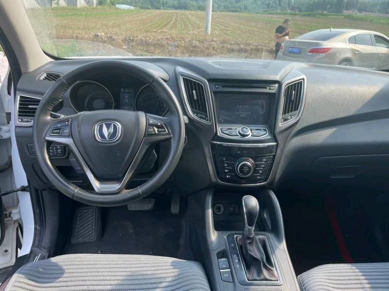 淄博16年长安汽车CS756