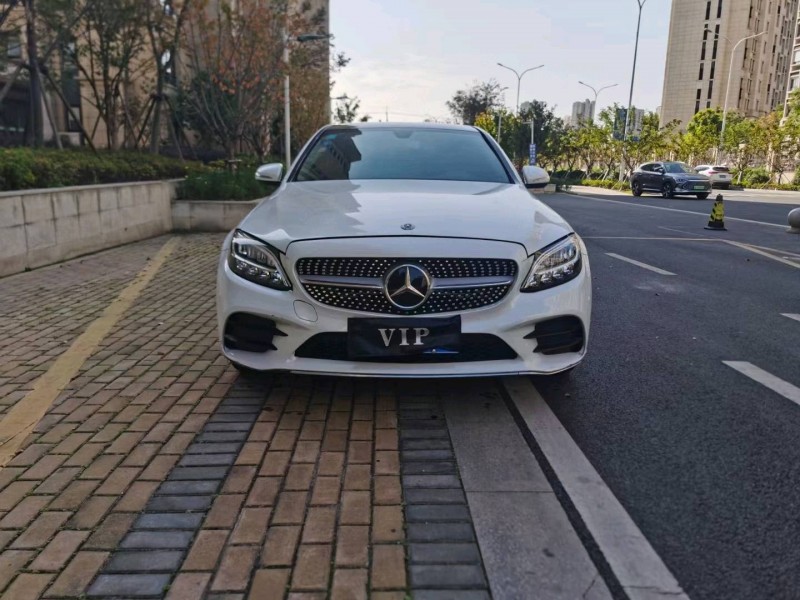 苏州19年奔驰C1