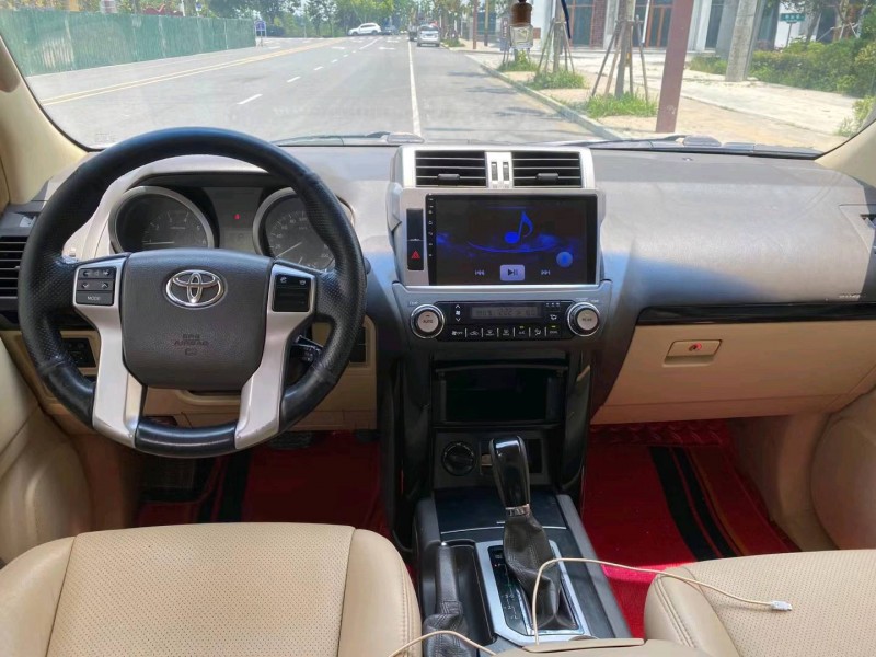 淮南15年丰田普拉多9