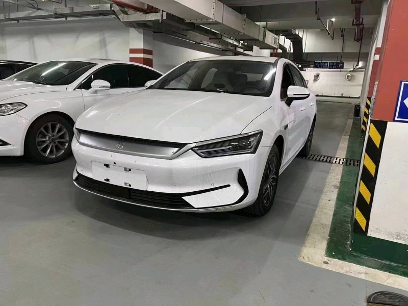 紹興23年比亞迪秦4