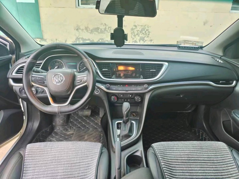 邢台21年别克英朗7