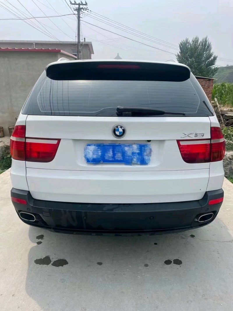 邢台09年宝马X57