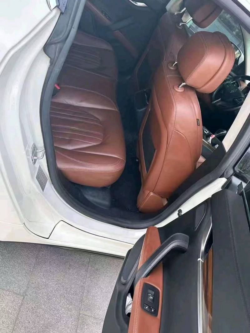 济南14年玛莎拉蒂Ghibli4