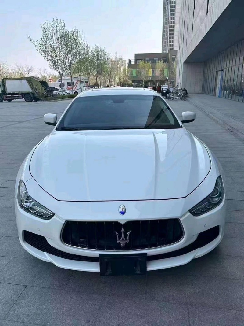 济南14年玛莎拉蒂Ghibli1