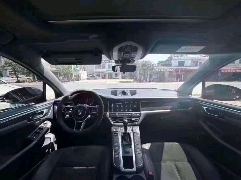衡阳21年保时捷Macan5