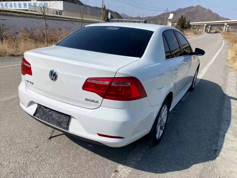唐山16年大众宝来6