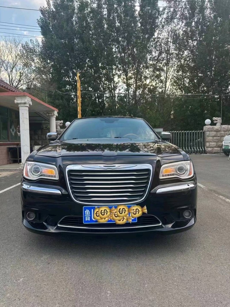 枣庄14年克莱斯勒300C1