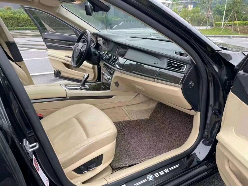 宜昌11年宝马7系5