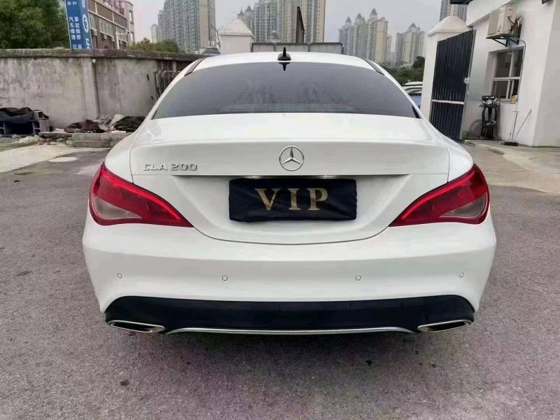 宜昌18年奔驰CLA2
