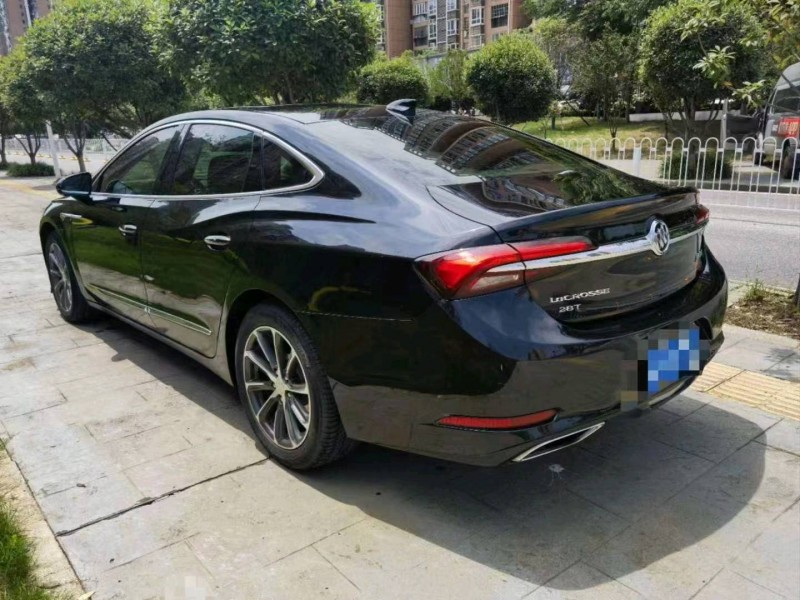 宜昌19年别克君越4