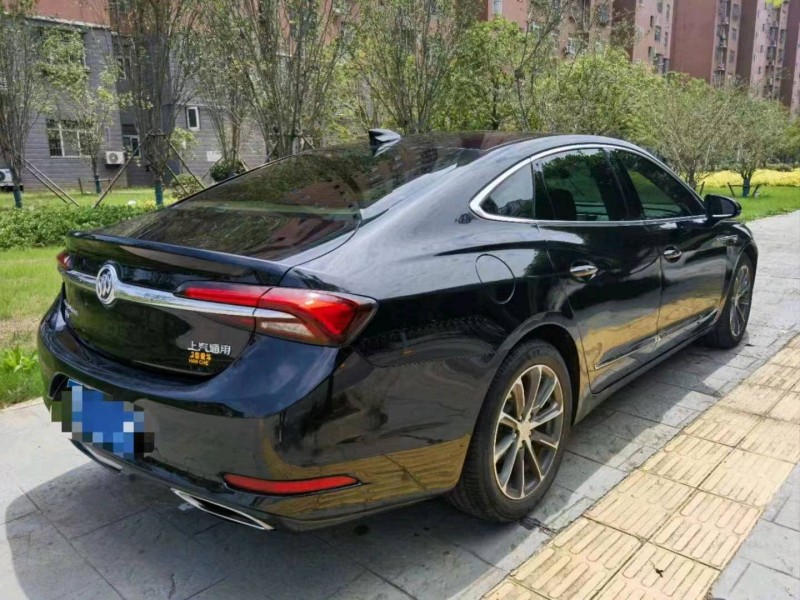 宜昌19年别克君越5