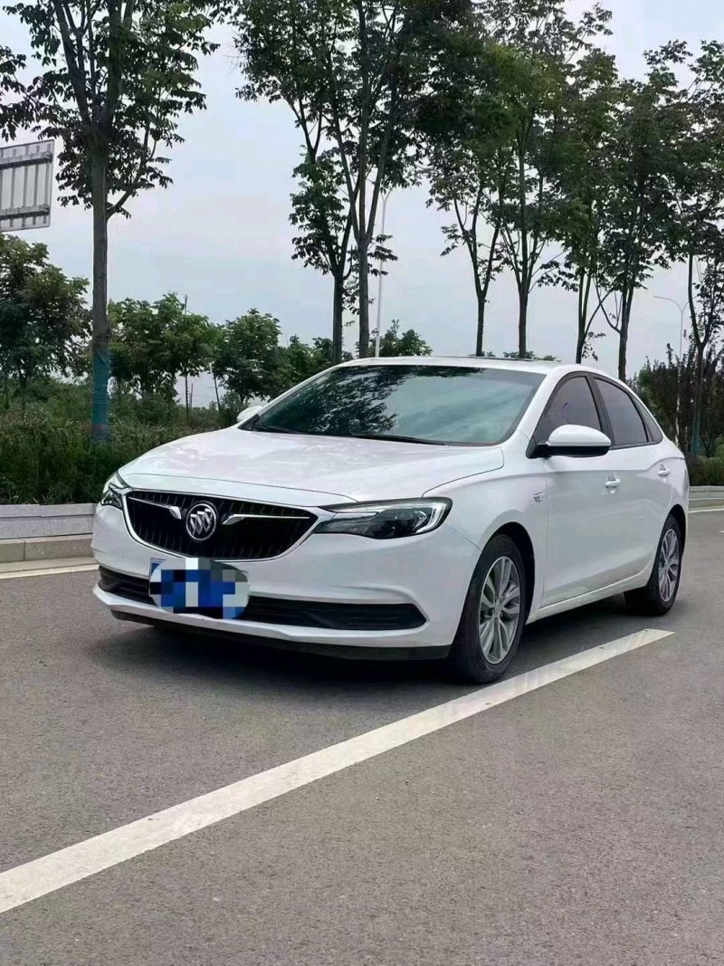 淮南21年别克英朗8