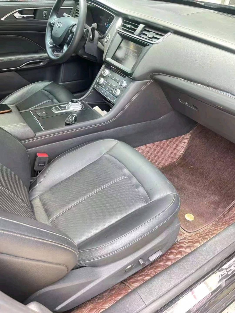 衡阳16年福特金牛座3