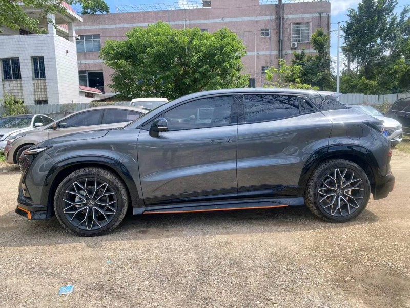 广州22年长安汽车UNI-T6