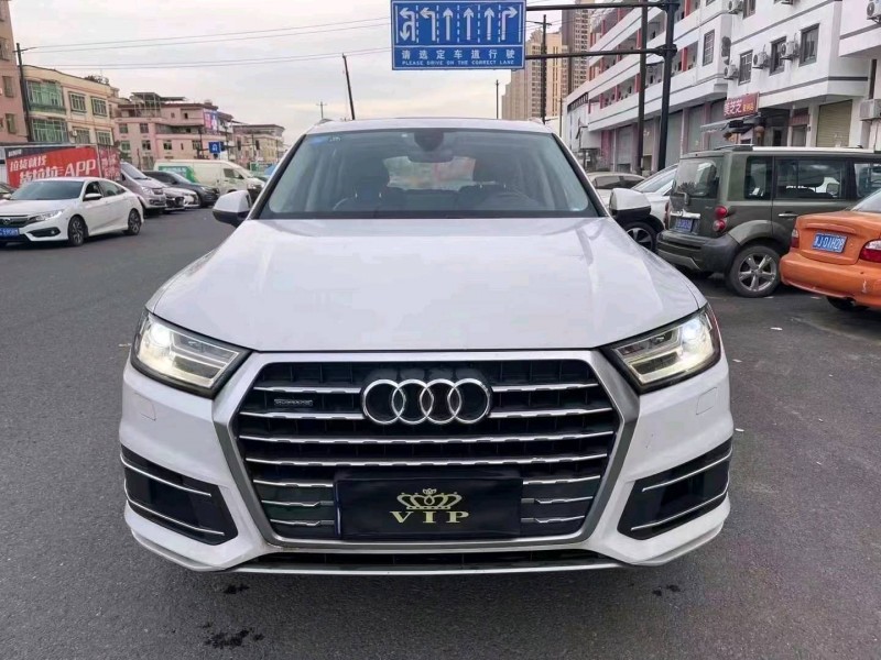 珠海17年奥迪Q71