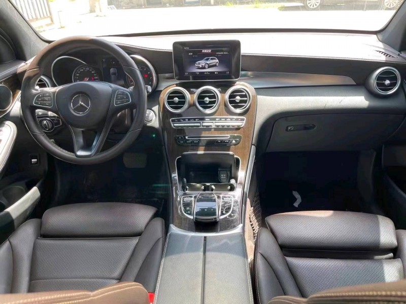 枣庄19年奔驰GLC5